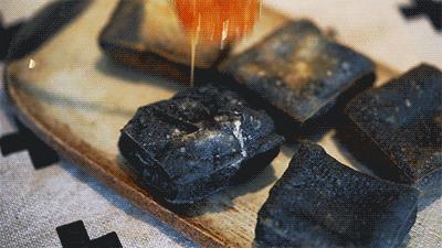 长沙最好的臭豆腐生胚多少钱一箱,长沙最出名的臭豆腐是哪家