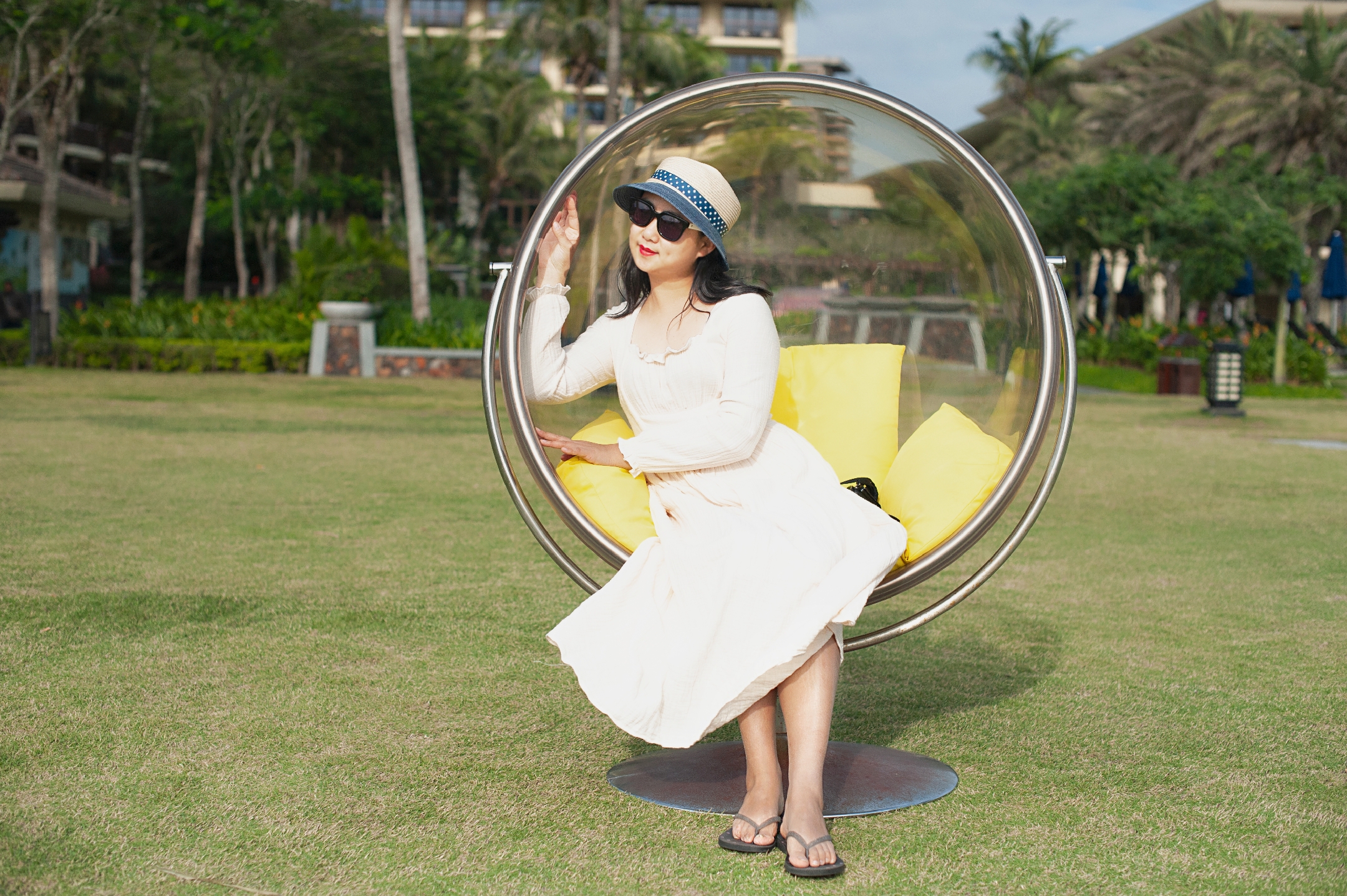 海南不止只有三亚,去万宁玩个冲浪,还有神犬小七拍摄地等着你