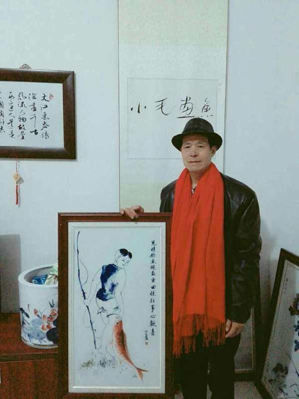 野草诗社理事会向全体诗友和关心、支持诗社的社会各界朋友拜年！