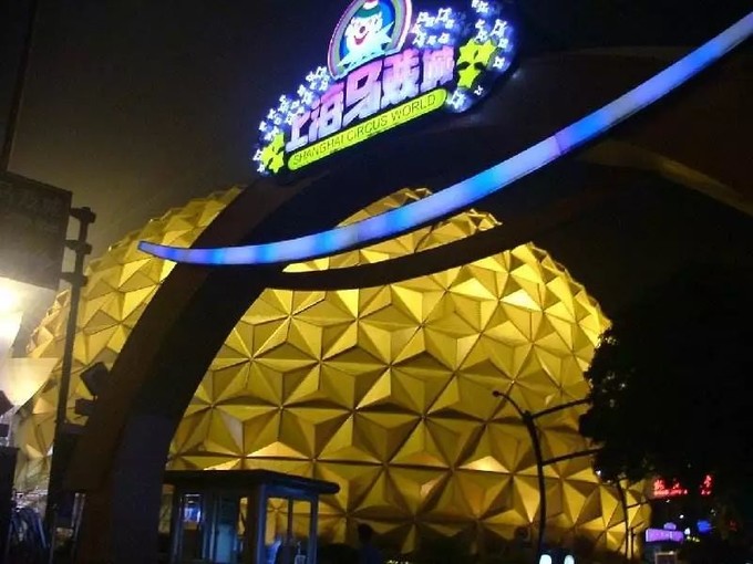 这一份公交交通指南，带你玩转上海各大景点