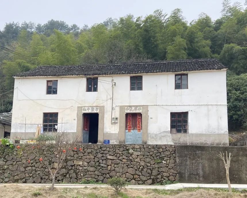 高品质门窗的玻璃的基本知识,阳光房玻璃用什么规格标准好