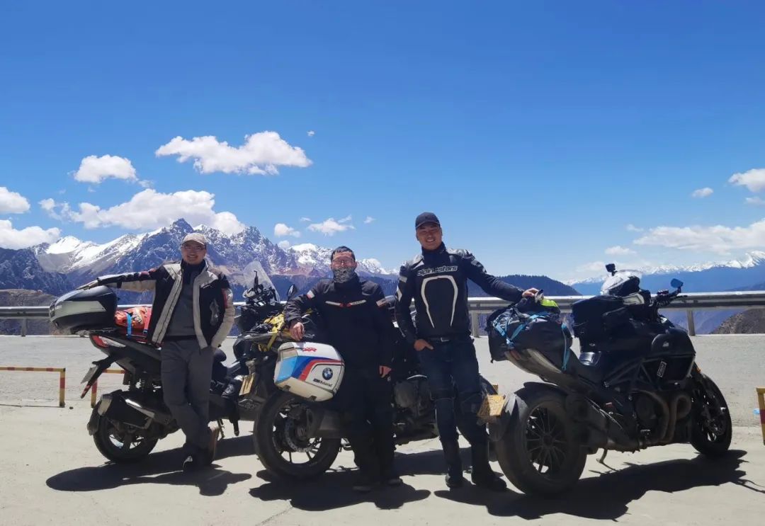 4天4000公里进藏,骑着大魔鬼进藏13天4000多公里