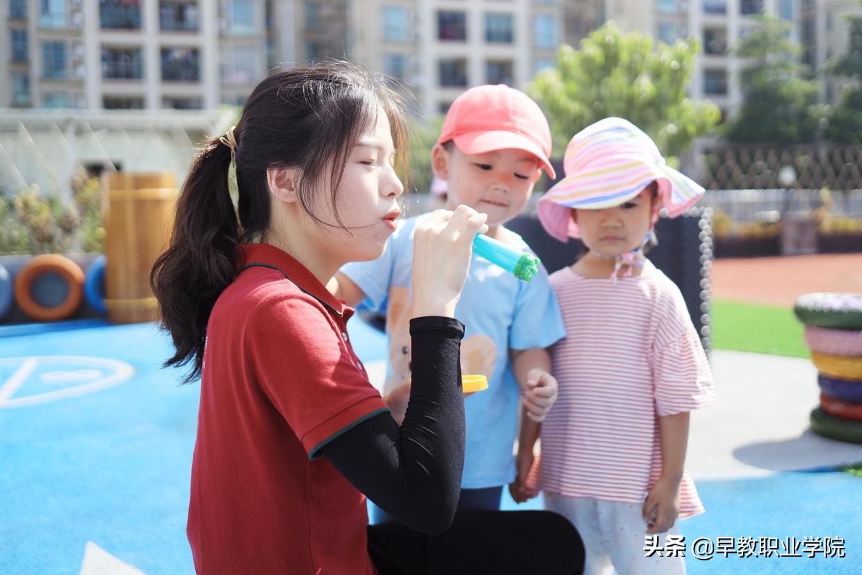 当早教老师学什么专业,做早教老师的娃什么体验