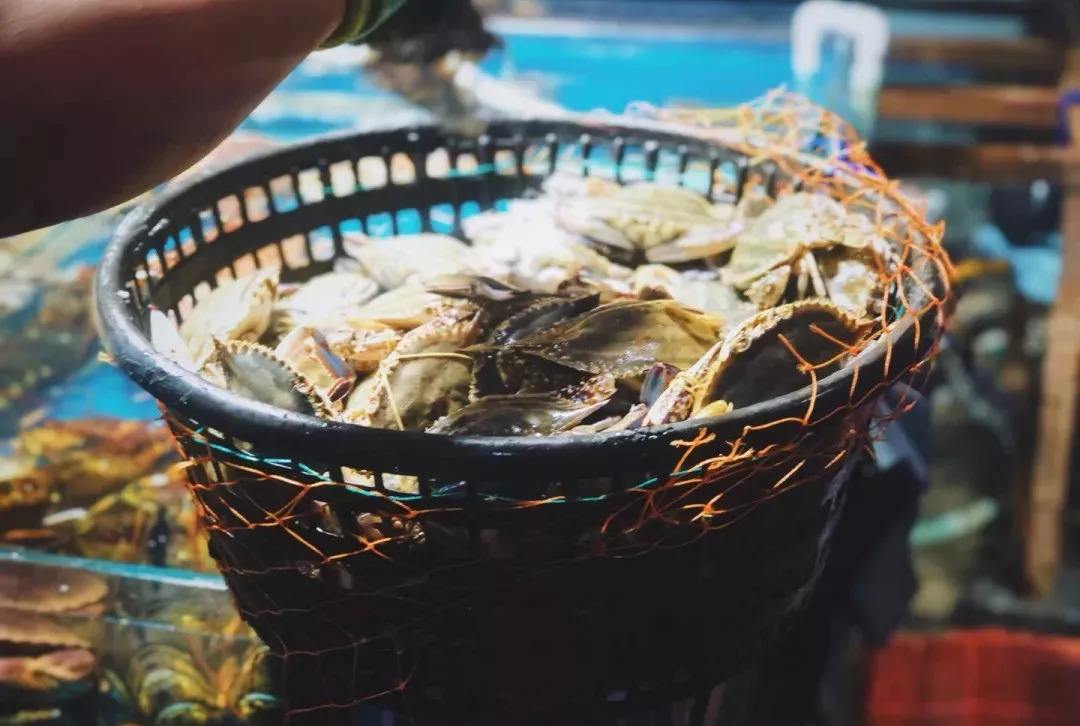 海南海鲜市场套路,卖海鲜的套路和技巧
