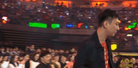 微博之夜现场微光之夜,微博之夜吃瓜靠唇语