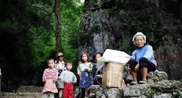 贵州安顺黄果树瀑布旅游攻略,安顺除了黄果树瀑布还有什么好玩