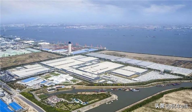 揽胜极光2.0t智耀版车主评价,揽胜极光口碑怎么样车主真实感受