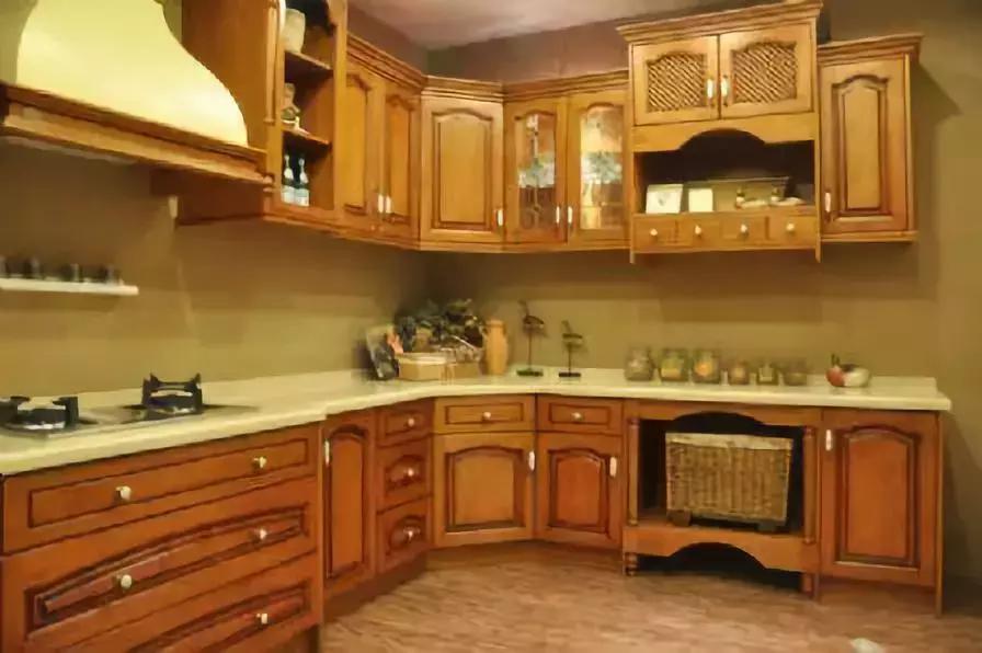 烤漆板材和防火板哪个好,防火板模压板和烤漆板的区别