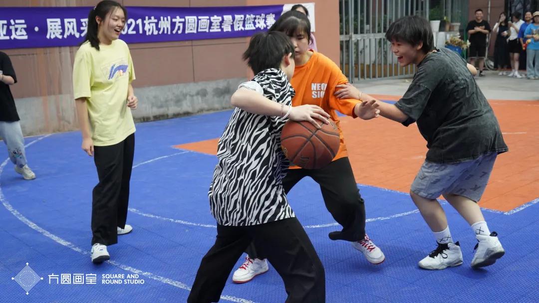 那些篮球场热血沸腾的瞬间,你们在球场上拼搏的样子