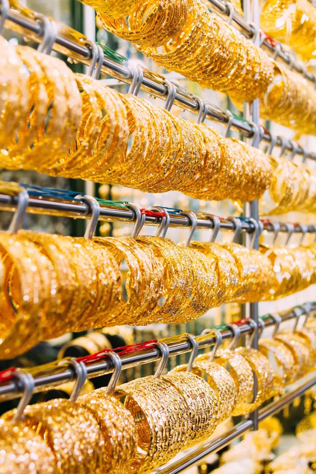 迪拜有钱女人的生活,迪拜土豪为什么有钱