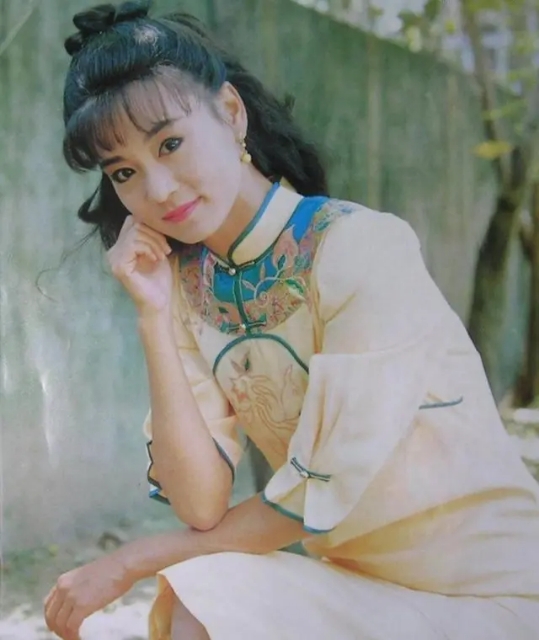 邓丽君成龙林青霞,林青霞邓丽君成龙说家乡话