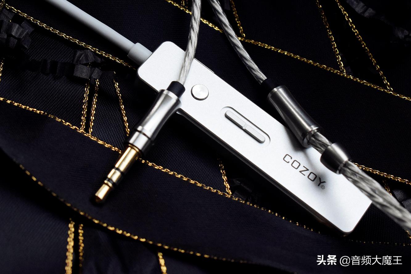 苹果typec转3.5耳机转接头测评,苹果手机用3.5毫米耳机转接头推荐