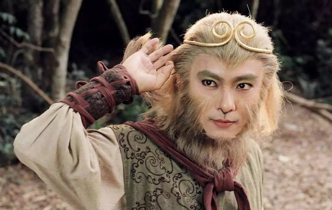 张卫健年轻光头时的颜值,凉风有信秋月无边张卫健粤语独白