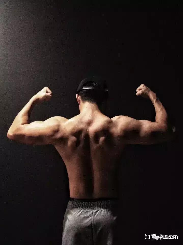 健身多久可以尝试力量举 (健身几年可以练力量举)