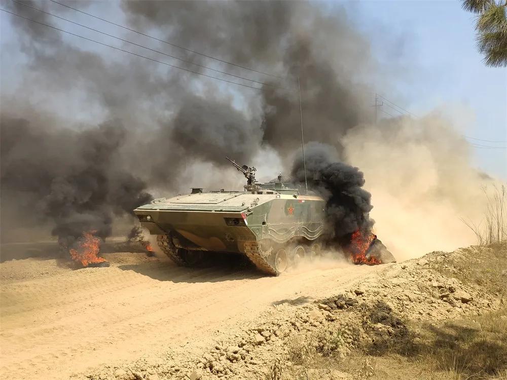 第71集团军“济南第一团”这个连队，为啥这么牛？