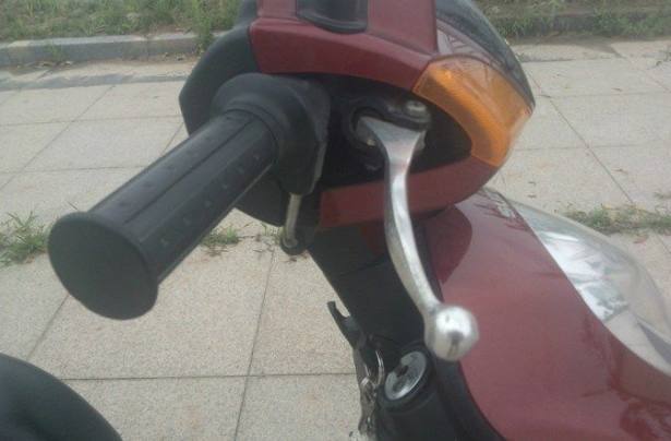 铃木踏板qs125t-a,铃木踏板qs125t通病