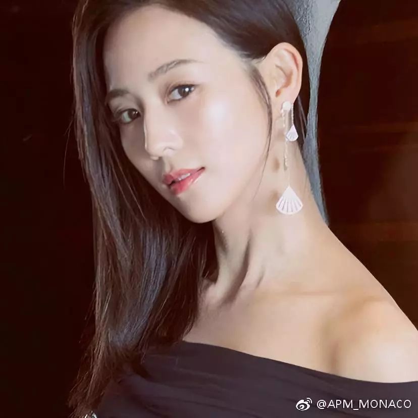 施华洛世奇手链女轻奢小众,小众饰品项链施华洛世奇