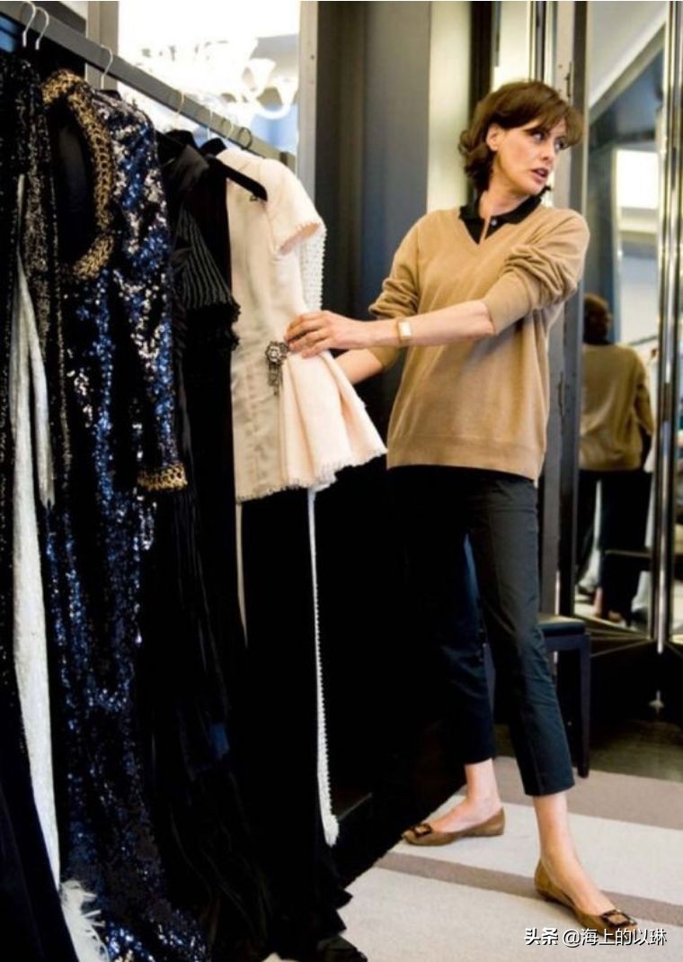 老佛爷的衣品,她是老佛爷眼中的人间香奈儿