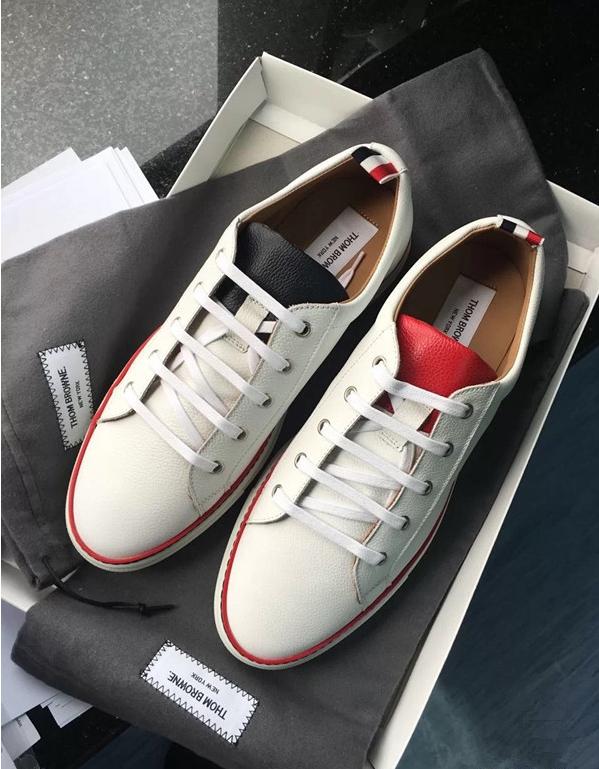 20款经典小白鞋夏日小白鞋推荐,学校小白鞋品牌推荐