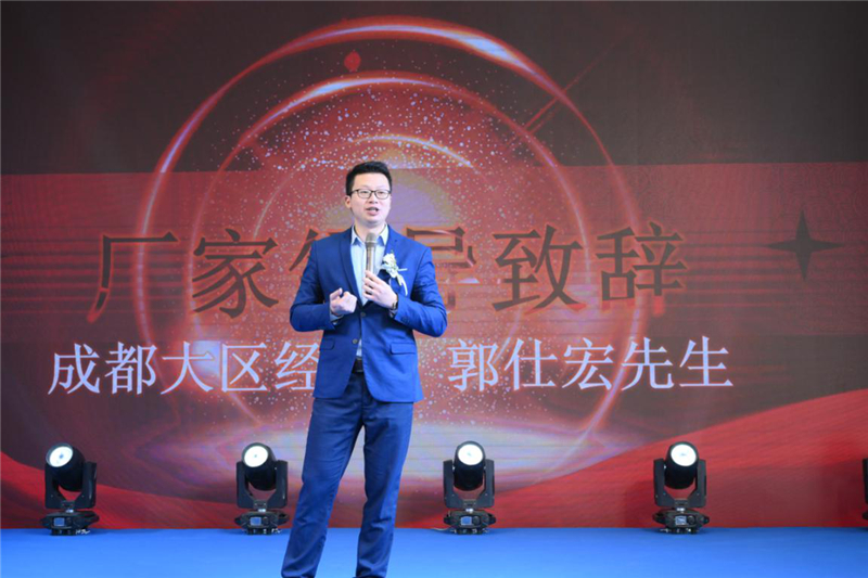 吉利9家s级经销商,成都吉利远程新能源一级经销商