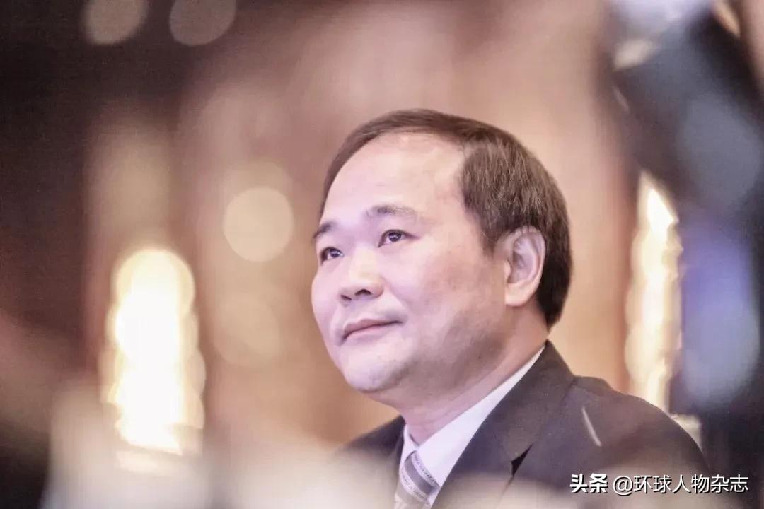 赚钱不是目的，要让汽车“防病毒”、飞上天，这个“车界首富”到底有多疯狂？