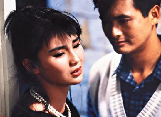 亦舒人生经历,亦舒小说玫瑰的故事2