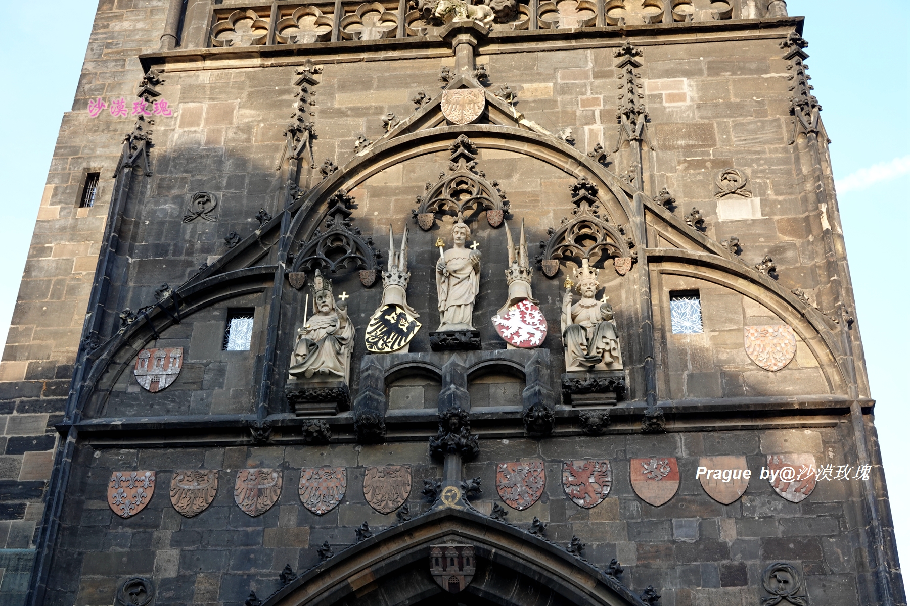 走九遍伴奏,走九遍歌词