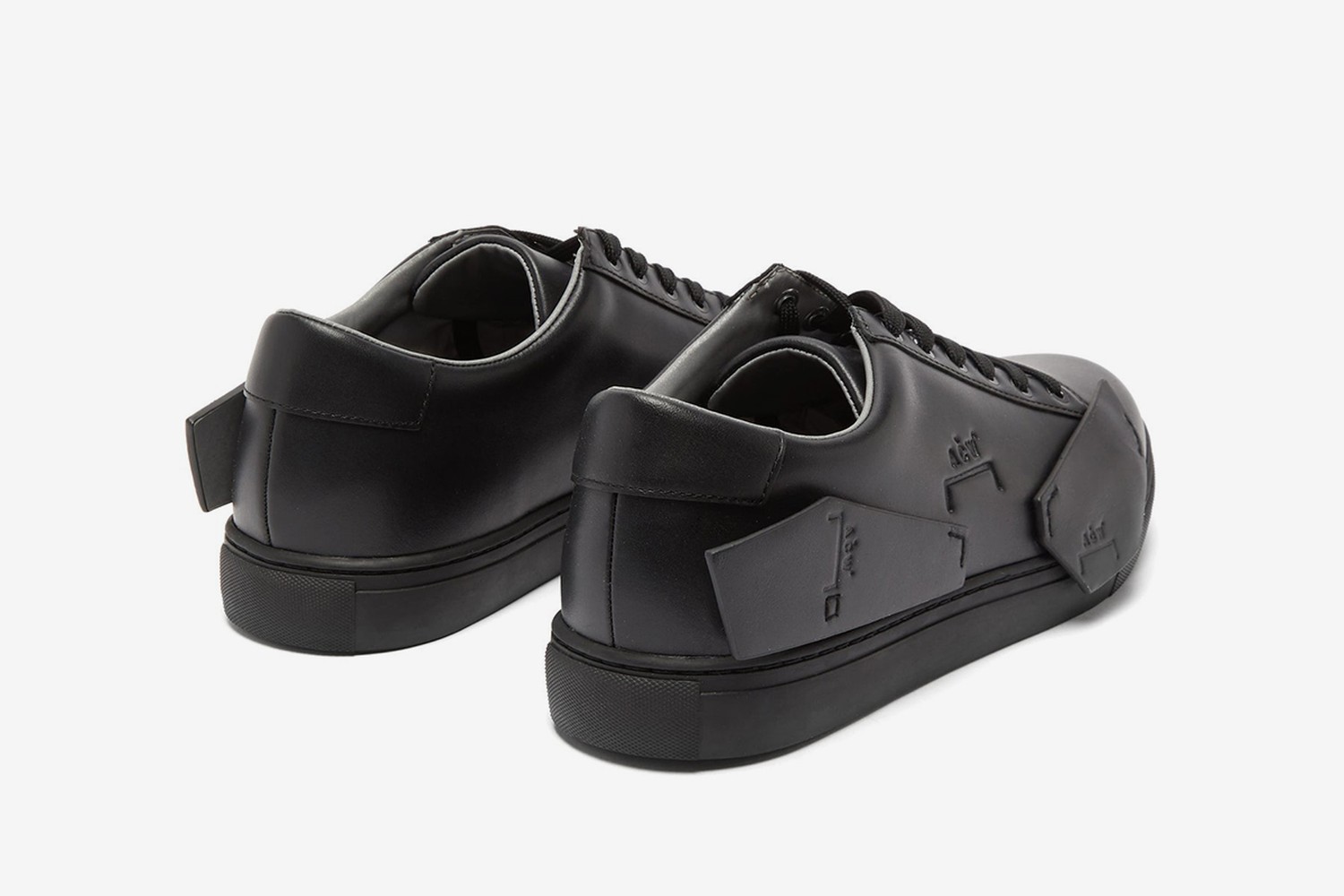 2018流行的几款运动鞋,时尚秋季儿童皮面运动鞋