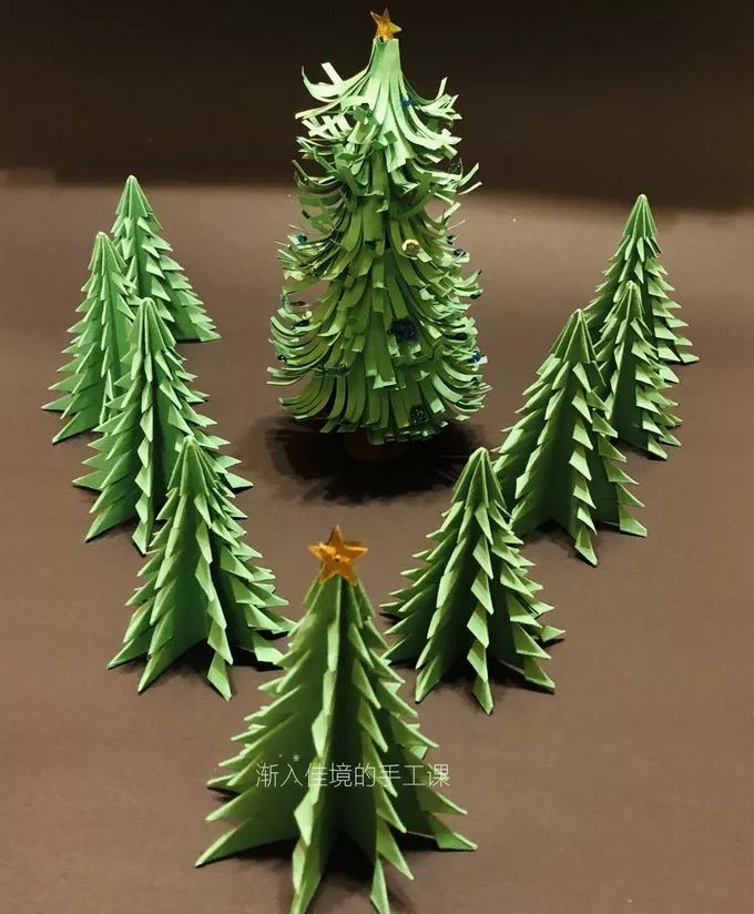 圣诞节用卡纸怎么做出来圣诞礼物,用普通的卡纸做圣诞节贴纸