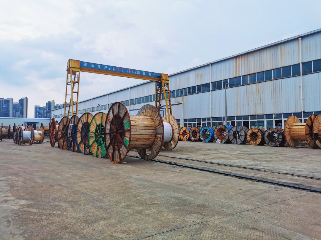 九江热土心中爱，古稀之年尚年轻