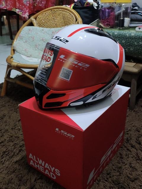 ls2尾翼揭面盔,ls2全盔骑行感受