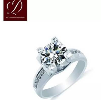 品牌钻戒和定制钻戒哪个好,买大品牌钻戒和普通品牌钻戒