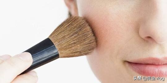 低饱和无花果色腮红,3ce无花果色腮红真实测评