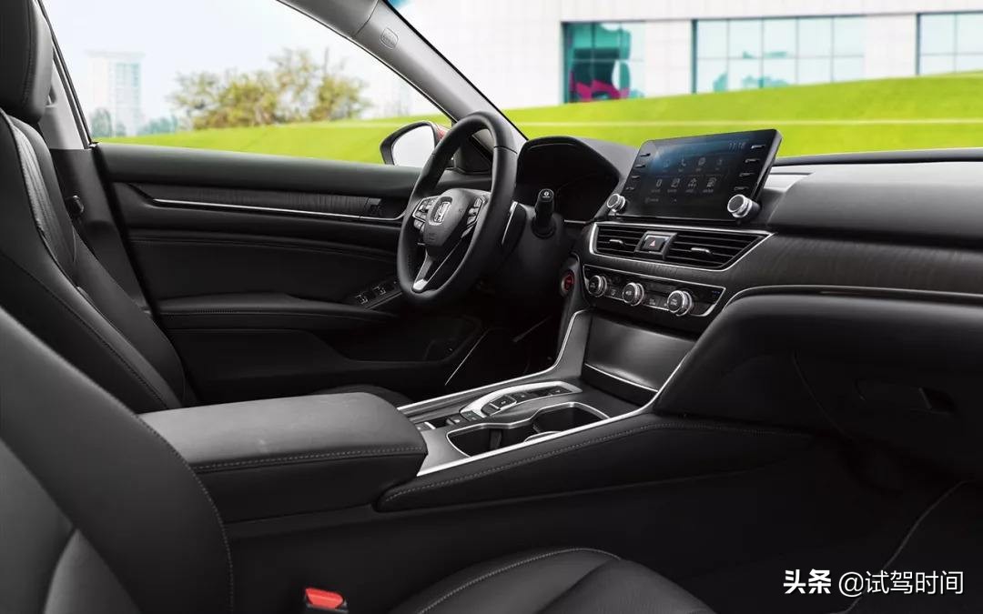 本田crv锐混动口碑,本田cr-v混动和雅阁混动哪个好