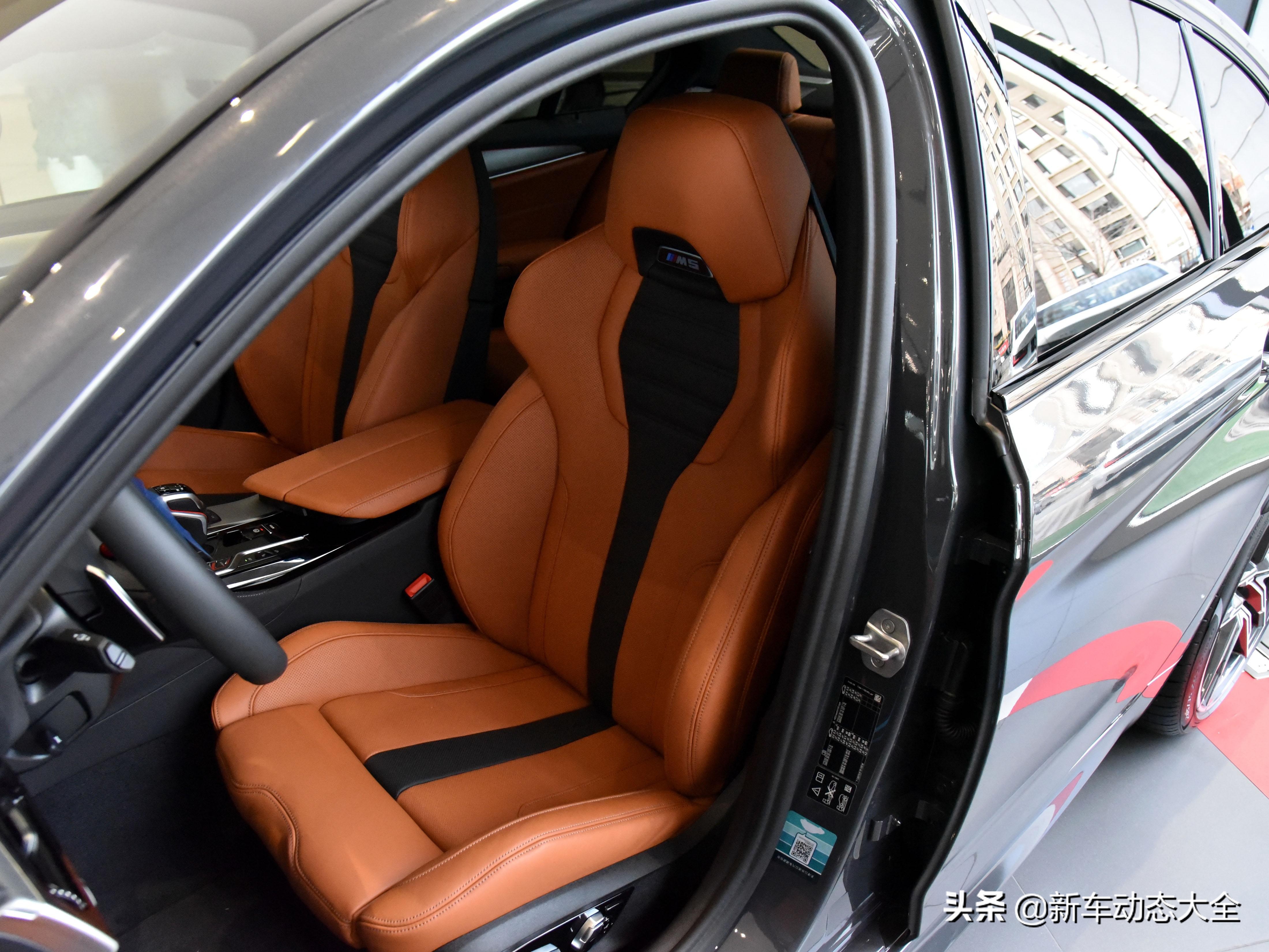 双涡轮增压v8.5.0,双涡轮增压V8汽油发动机