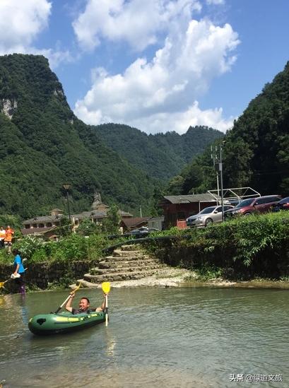 这个康养度假区投资20亿，占地1000亩，是中国上佳康养旅居度假区