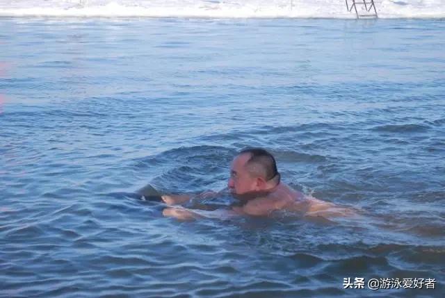 冬泳伤阳气是真的吗,冬泳到底会不会伤阳气