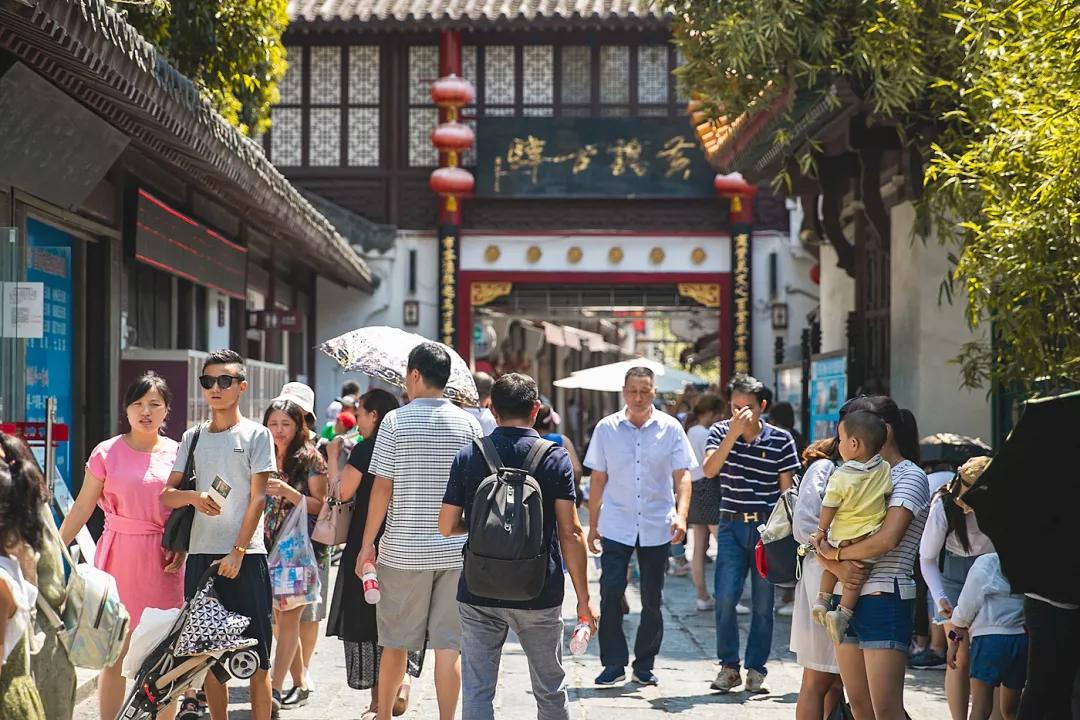 武汉封城第14天，有多少人忘了她到底有多美？