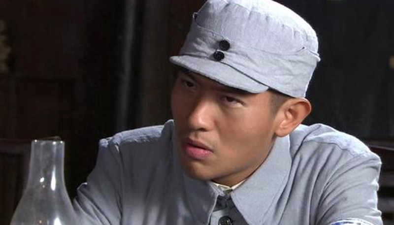 皖南事变时，率领600人突袭国民*党**指挥部的副营长，结局怎么样？