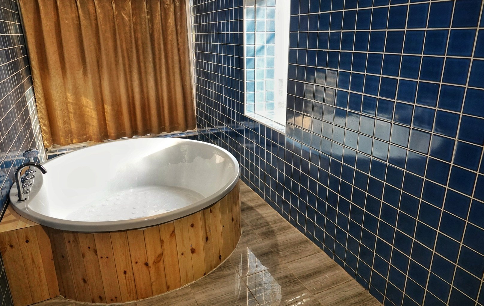 北京昌平温泉推荐,北京昌平温泉花园