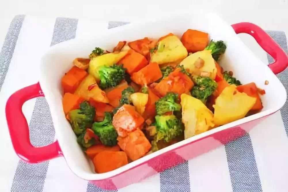 孕期经常胃胀气胃痛是怎么回事,孕期胃胀气可按压哪个穴位缓解