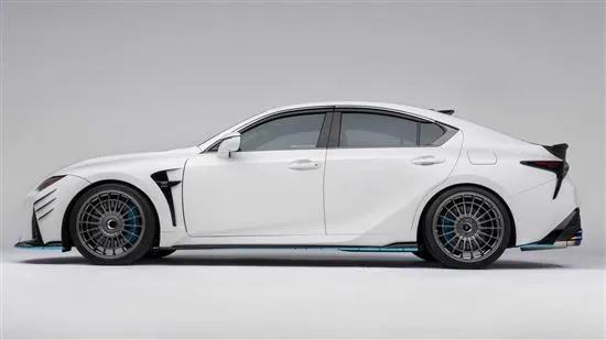 新款雷克萨斯is帅到掉渣,2021款全新雷克萨斯is发布