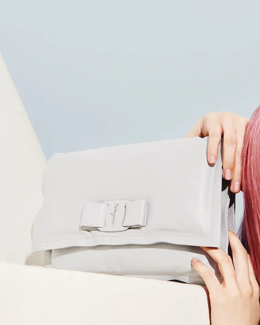 为什么那么多大牌的包包,那么多包为什么一定要买一只lv