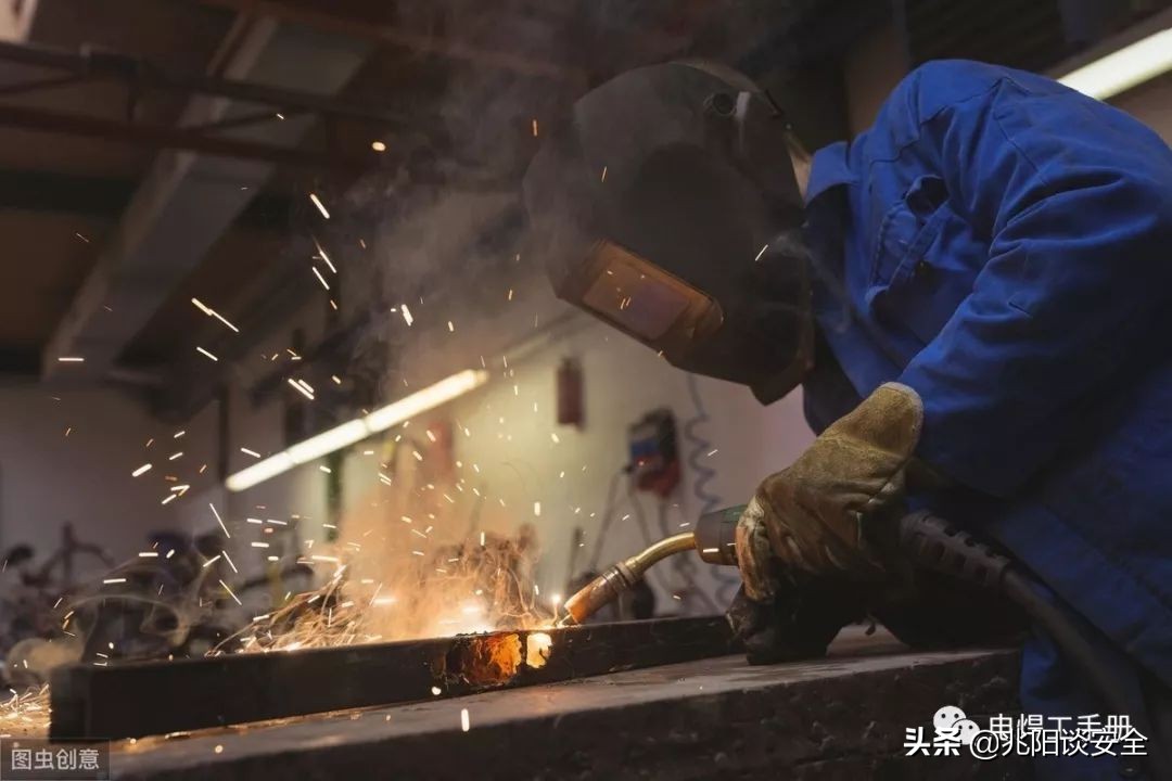 电焊工所在岗位存在哪些安全隐患,电焊常见的安全隐患及措施