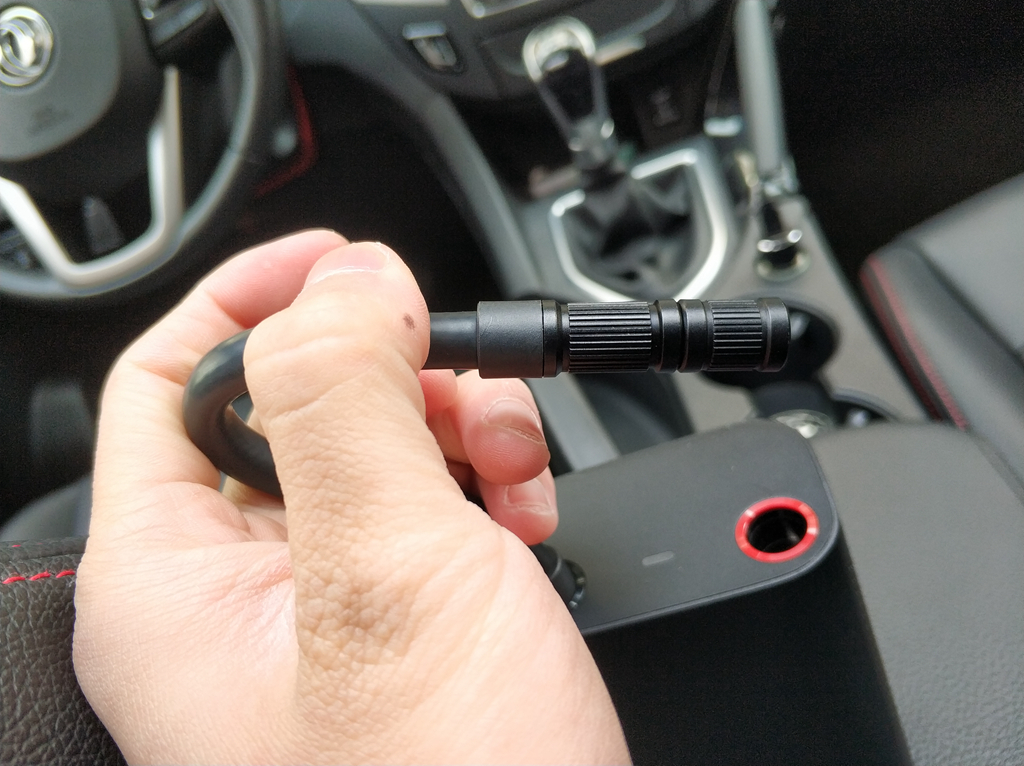 米家充电宝给公路车打气,米家车胎充气