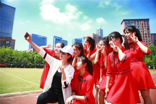 南京市市长杯小学组足球赛直播,南京职业教育活动周