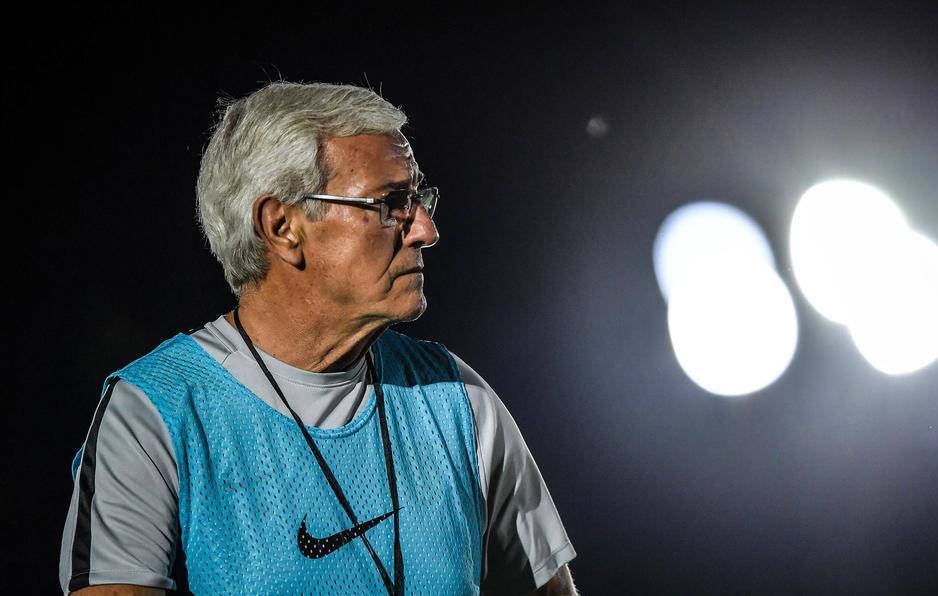 郑智采访泪目,郑智哭泣没有给国家队带来什么