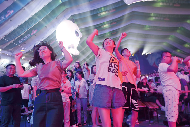 擅长社交却不喜欢交朋友,交际花好还是不会交际好