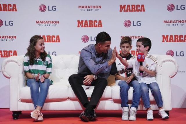 皇马官方对c罗的评价,曝C罗欲重返皇马