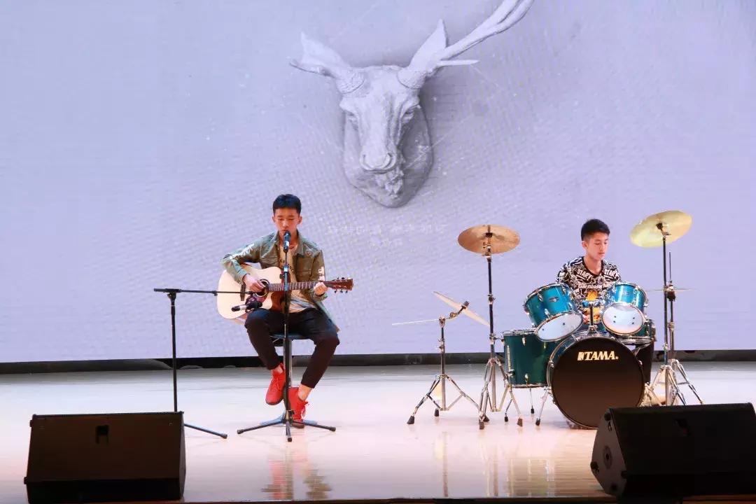 经开一中报名须知,叮咚您的备考秘籍已送达